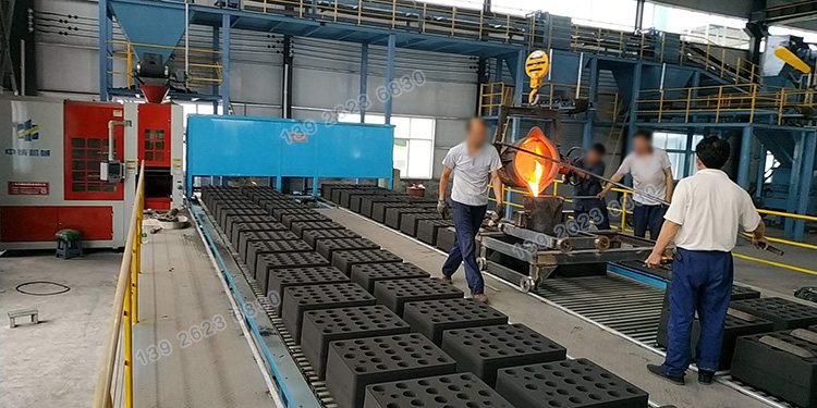 全自動(dòng)造型機(jī)鏈板輸送線(xiàn).jpg